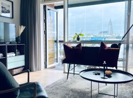 2x Bedroom Luxury Apartment with amazing views!, spaahotell Reykjavikis