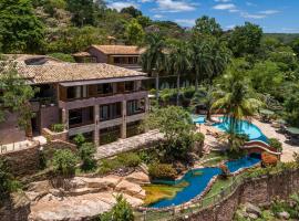 Hotel Canto das Águas - Roteiro de Charme, hotel with jacuzzis in Lençóis