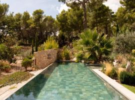 La Petite perle, balnéo en supplément, le Clos des Perles, hotel in Tourtour