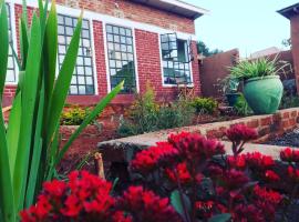 Sonofjohnhomestay, accommodation in Karatu