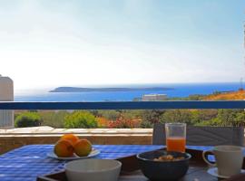 Villa Zoe with Seaview near Golden Beach, hotell i Chrissi Akti