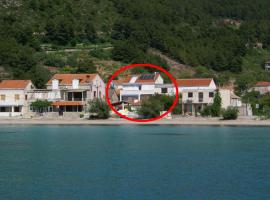 Rooms by the sea Zuljana, Peljesac - 3163, hotell i Žuljana