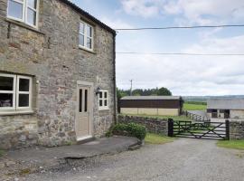 Stable Cottage, hotel in East Witton