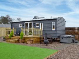 The Shepherds Hut, hotel with parking in Dubton