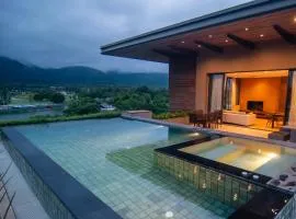 Khaoyai Luxury Pool Penthouse at ATTA