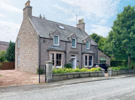 The Coyles - Uk31466, holiday home in Ballater