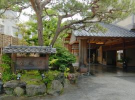 Kinjohro, Kanazawa Yasue Gold-Leaf Museum, Kanazawa, hótel í nágrenninu