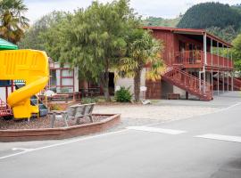 Nelson City TOP 10 Holiday Park, hotell i Nelson