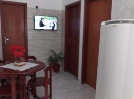 Apartamento a poucos minutos do Aeroporto de Floripa e das Praias do Sul da Ilha, hotel a prop de Aderbal Ramos da Silva Stadium, a Florianópolis