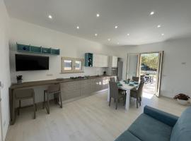 QUASI NELL'ACQUA, hotel v destinaci Torre Pali