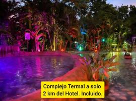 FAS BnB & OFF SITE THERMAL RESORT, hotel a Fortuna