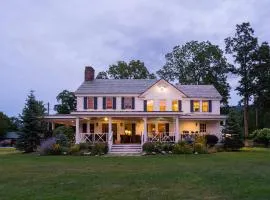 Hill Farm Inn - Manchester