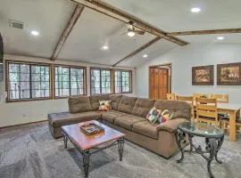 Screened Porch, Fenced Yard Lakeside Retreat!