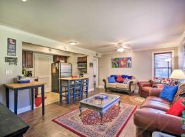 Oxford Condo about 1 Mi to Ole Miss and The Grove!, holiday rental sa Oxford