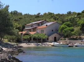 Seaside secluded apartments Cove Karkavac - Scedro, Hvar - 8801