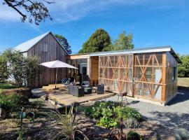 A green break in a sustainable holiday home in Etables-Sur-Mer, maison de vacances à Les Valoyens