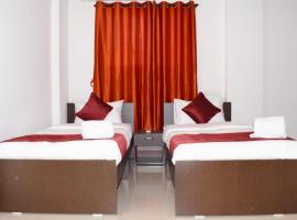 Hotel Sayee luxury Inn โรงแรมที่Hadapsarในปูเน่