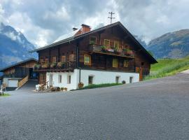 Stoffelehof, hotel cerca de Panoramabahn Klühspies, Großkirchheim