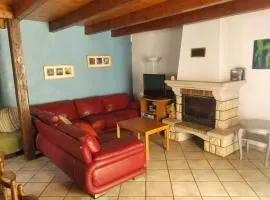 Le Bourdon bleu à Celles en Bassigny