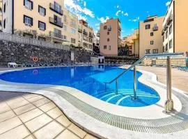 Stylish 2BR with fantastic ocean views and WiFi in Costa Adeje