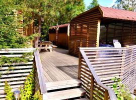 B&B KNARDAL SPA, glamping em Neset
