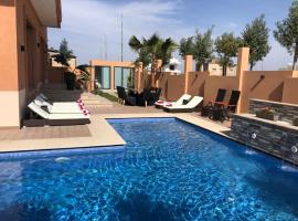 Villa Arabic House Pool & SPA, allotjament vacacional a Marràqueix