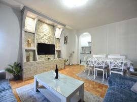 Apartman Vukcevic: Podgorica, Church of the Holy Heart of Jesus yakınında bir otel