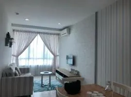 09-Mount Austin Akademike Suite Apartment 2bedroom for 6pax