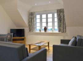 The New Inn Barn-uk31813, hotel with parking in Marnhull