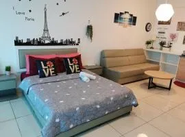 Romance Studio @Evo Soho Bangi with WIFI & Netflix