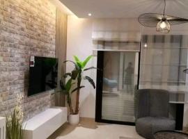 Superbe Appartement kantaoui sousse, hotel en Susa