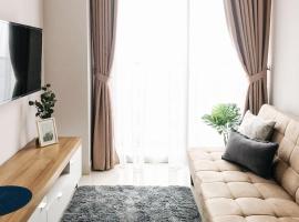 Cozy Scandinavian at TA Residence