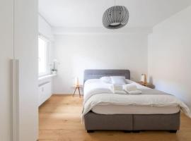 Wonderful Two Bedroom Apartment at Limpertsberg with Parking, near Tram