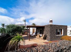 Casa Margarita 3, hotel v destinaci Mala