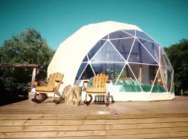 Domo Suites Masía Cal Geperut, luxury tent in Badalona