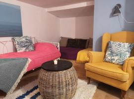 Apartamento cuco Finestrat, hotel a Finestrat