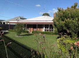 Dunstans Guest House, bed & breakfast a Ballarat