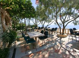 Villa Segetski Dvori, guest house in Trogir