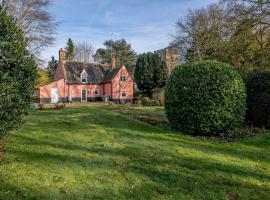 The Lodge - Uk32622, vacation home in Swannington
