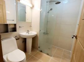 Platanus Hotel, hotel v mestu Mabalacat
