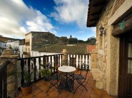 CASA RURAL MARGARITA I, villa in Mont&aacute;nchez