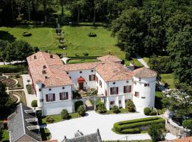 Château d'Aiguefonde, hotel ad Aiguefonde