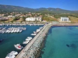 Apartment in Rogliano for 6 Person