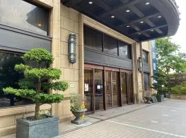 CHECK inn Taipei Neihu