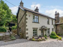 Inner Lodge, cottage in Bolton by Bowland