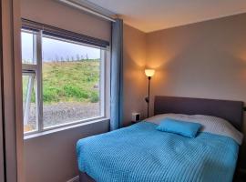 Asta's little place, hotel near Trollafoss, Mosfellsb&aelig;r