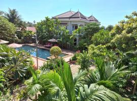 SANNA VILLA Residence, basseiniga hotell Siem Reapis