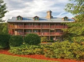 Holiday Inn Club Vacations Oak n Spruce Resort in the Berkshires an IHG Hotel