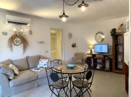 Deluxe Apartments in Porto Rotondo, hotel in Porto Rotondo