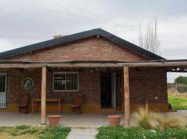 Casa Bodega Antucura, vacation home in Vista Flores